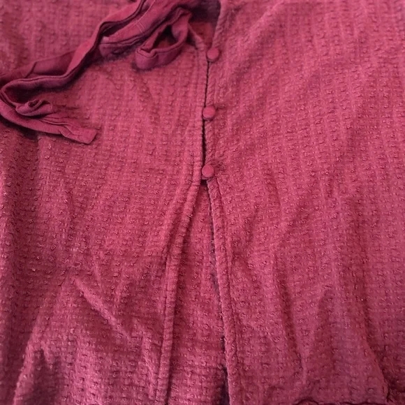 Free People Walking in Hueco tie back cropped top, raspberry, S - Picture 7 of 9